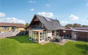 Beautiful Home In Nørre Nebel With Kitchen